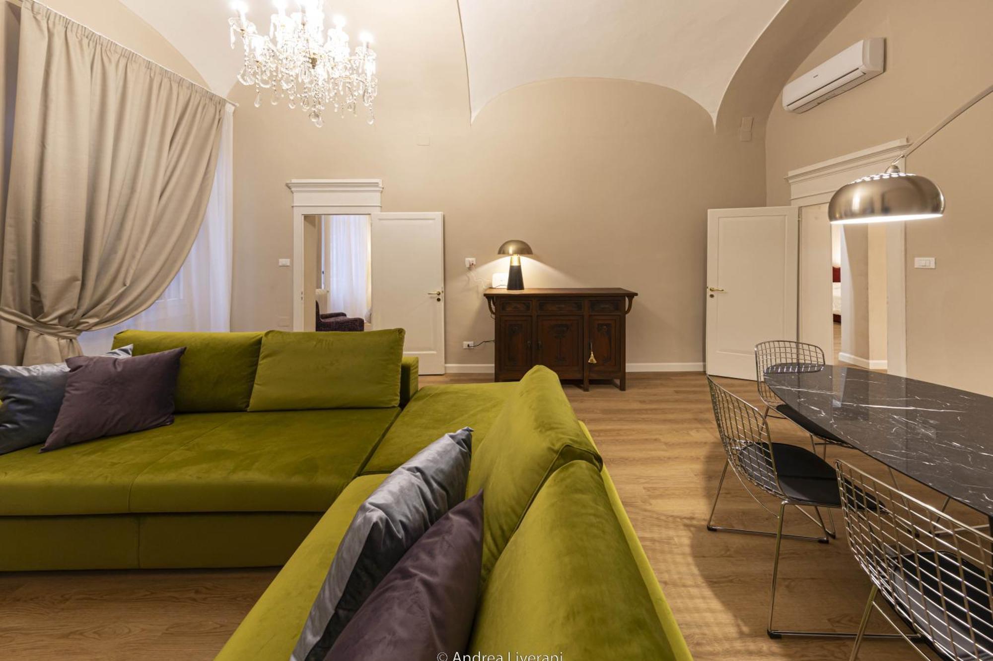 Sibilla Suite Apartment - Via Oberdan 13 Bolonya Dış mekan fotoğraf