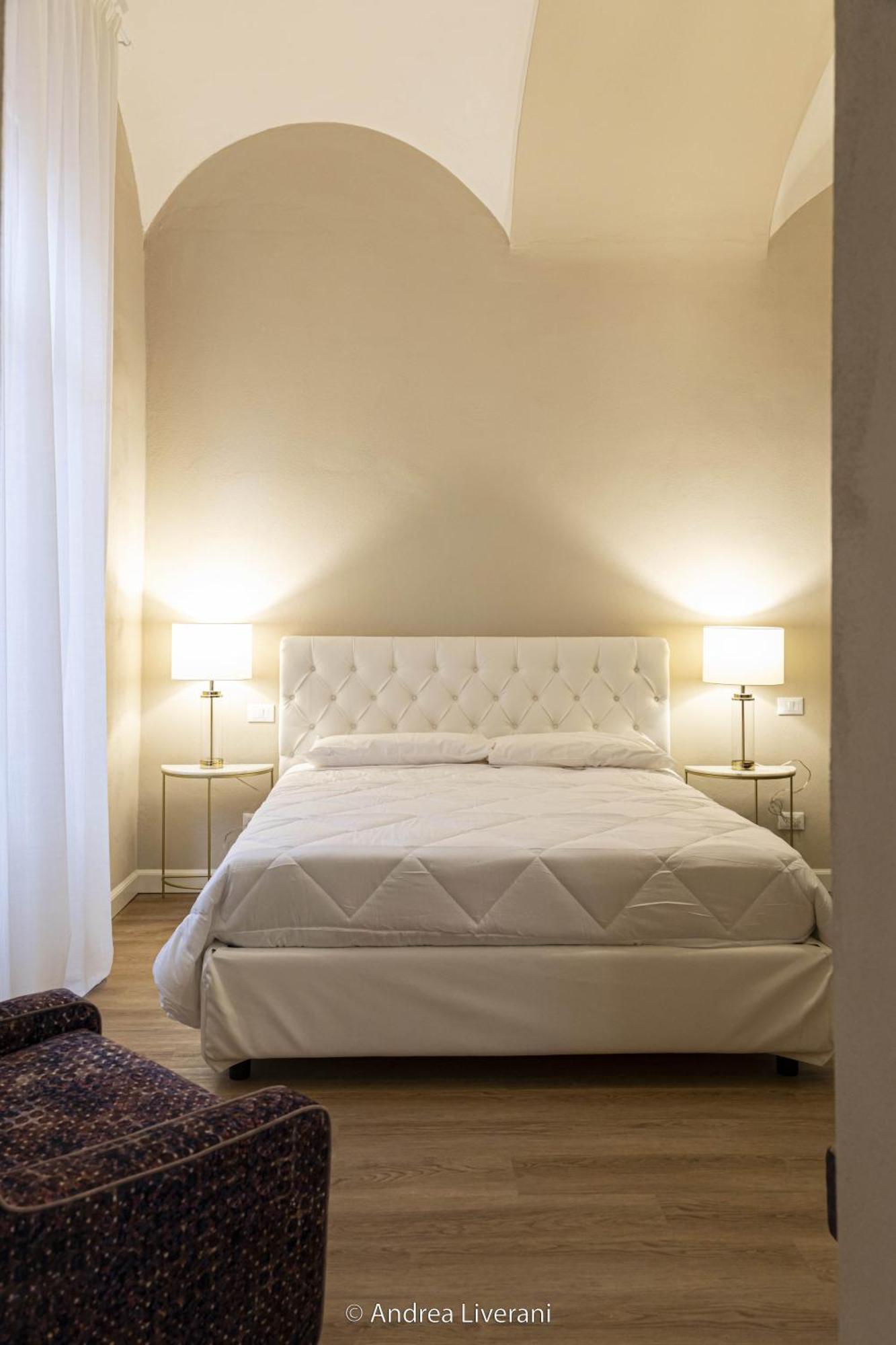 Sibilla Suite Apartment - Via Oberdan 13 Bolonya Dış mekan fotoğraf