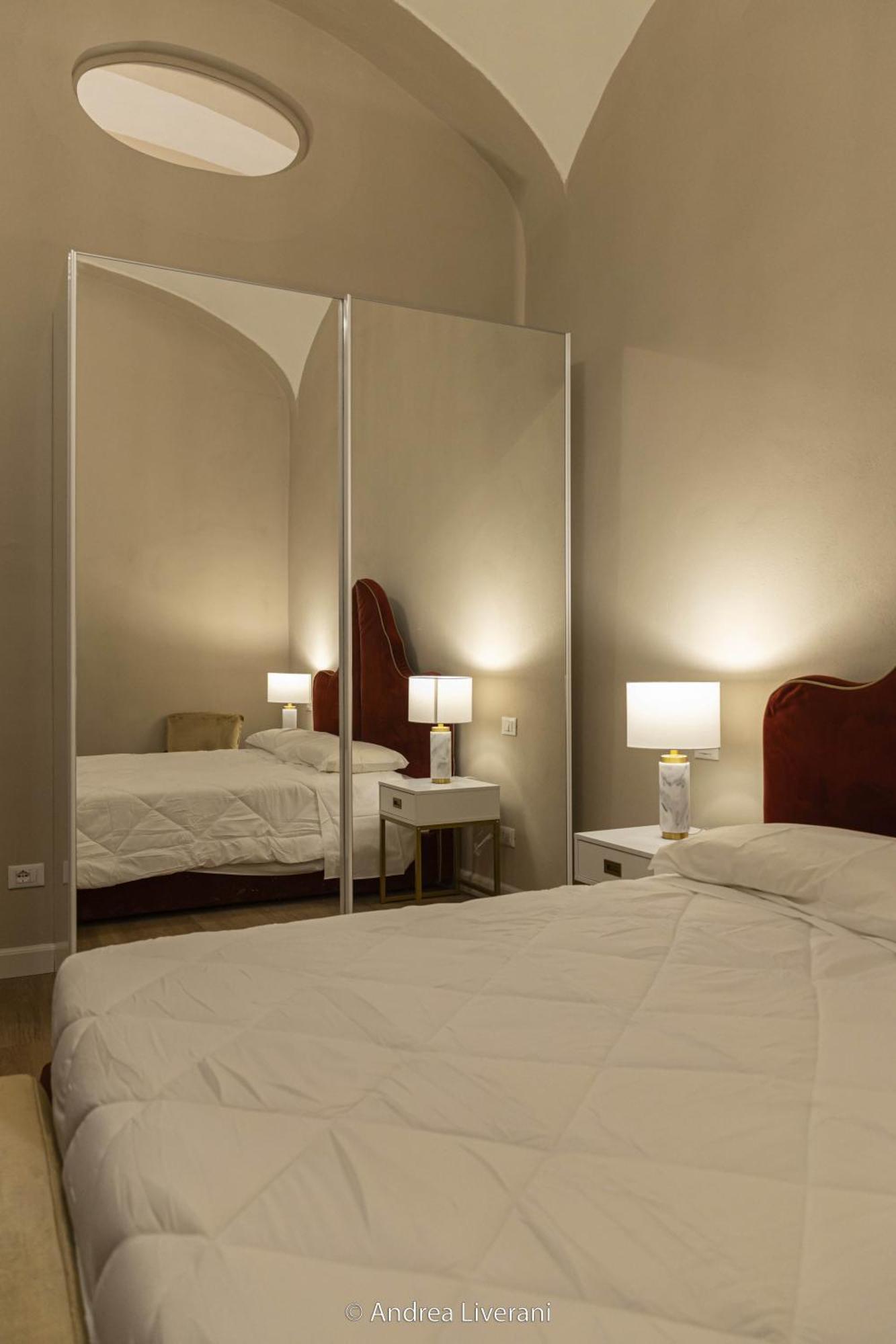 Sibilla Suite Apartment - Via Oberdan 13 Bolonya Dış mekan fotoğraf