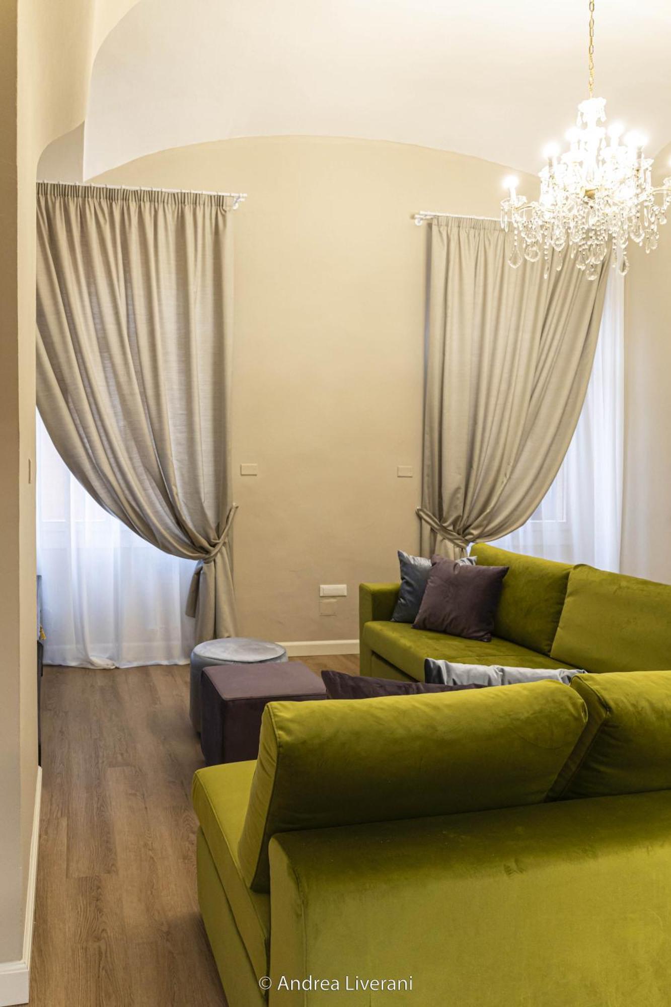Sibilla Suite Apartment - Via Oberdan 13 Bolonya Dış mekan fotoğraf