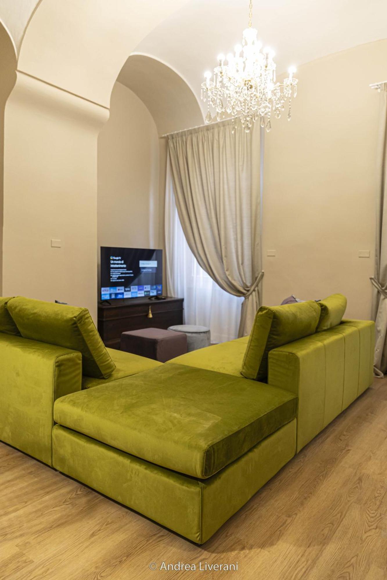 Sibilla Suite Apartment - Via Oberdan 13 Bolonya Dış mekan fotoğraf