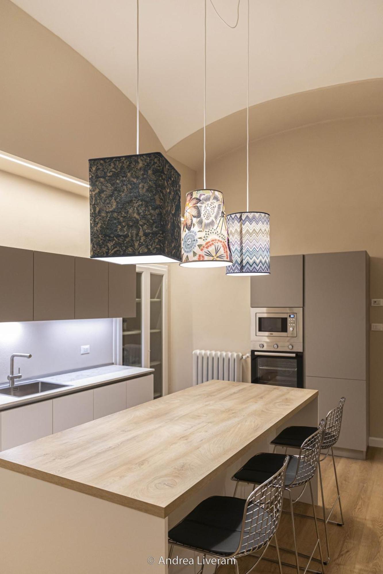 Sibilla Suite Apartment - Via Oberdan 13 Bolonya Dış mekan fotoğraf