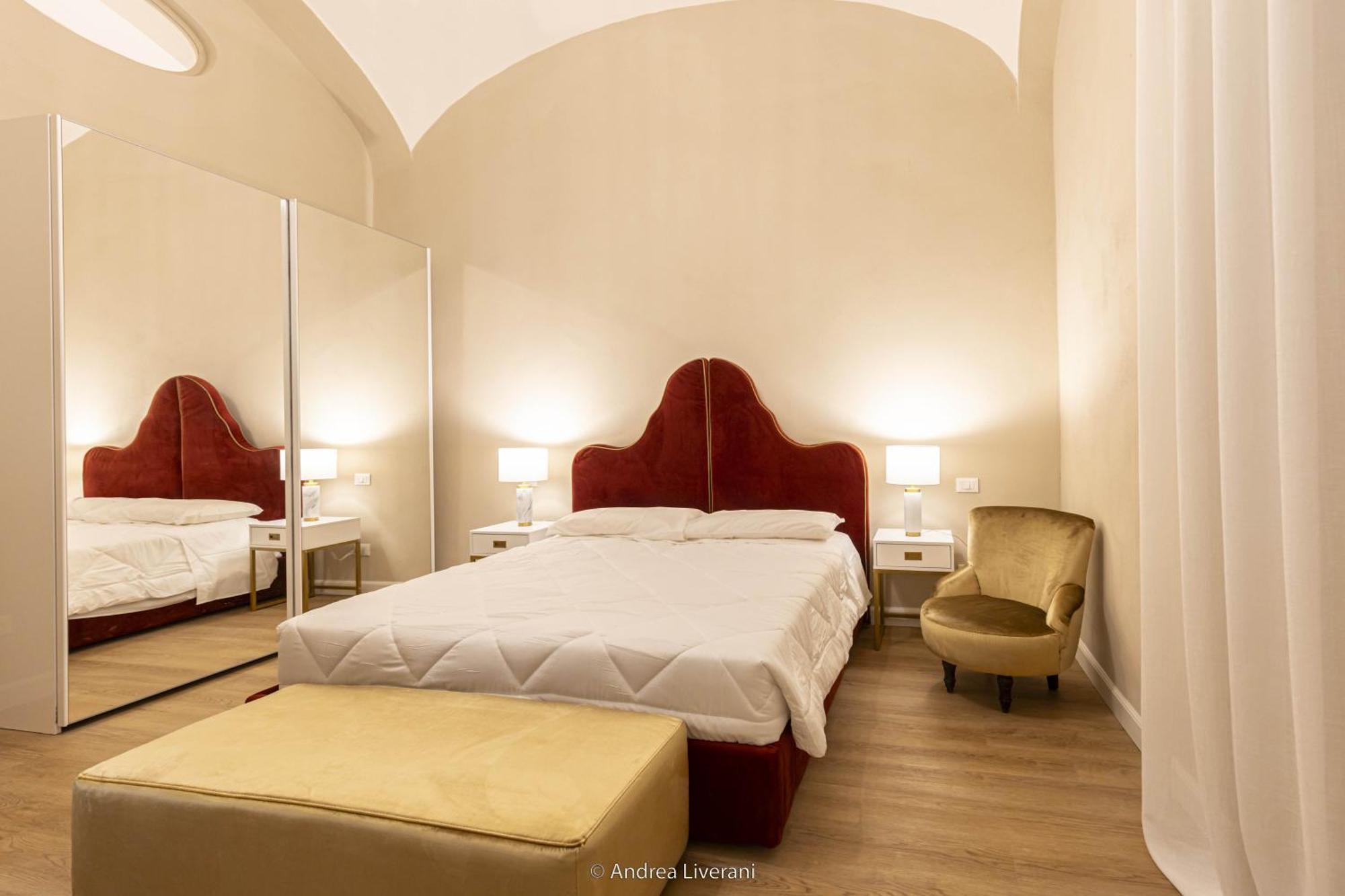 Sibilla Suite Apartment - Via Oberdan 13 Bolonya Dış mekan fotoğraf