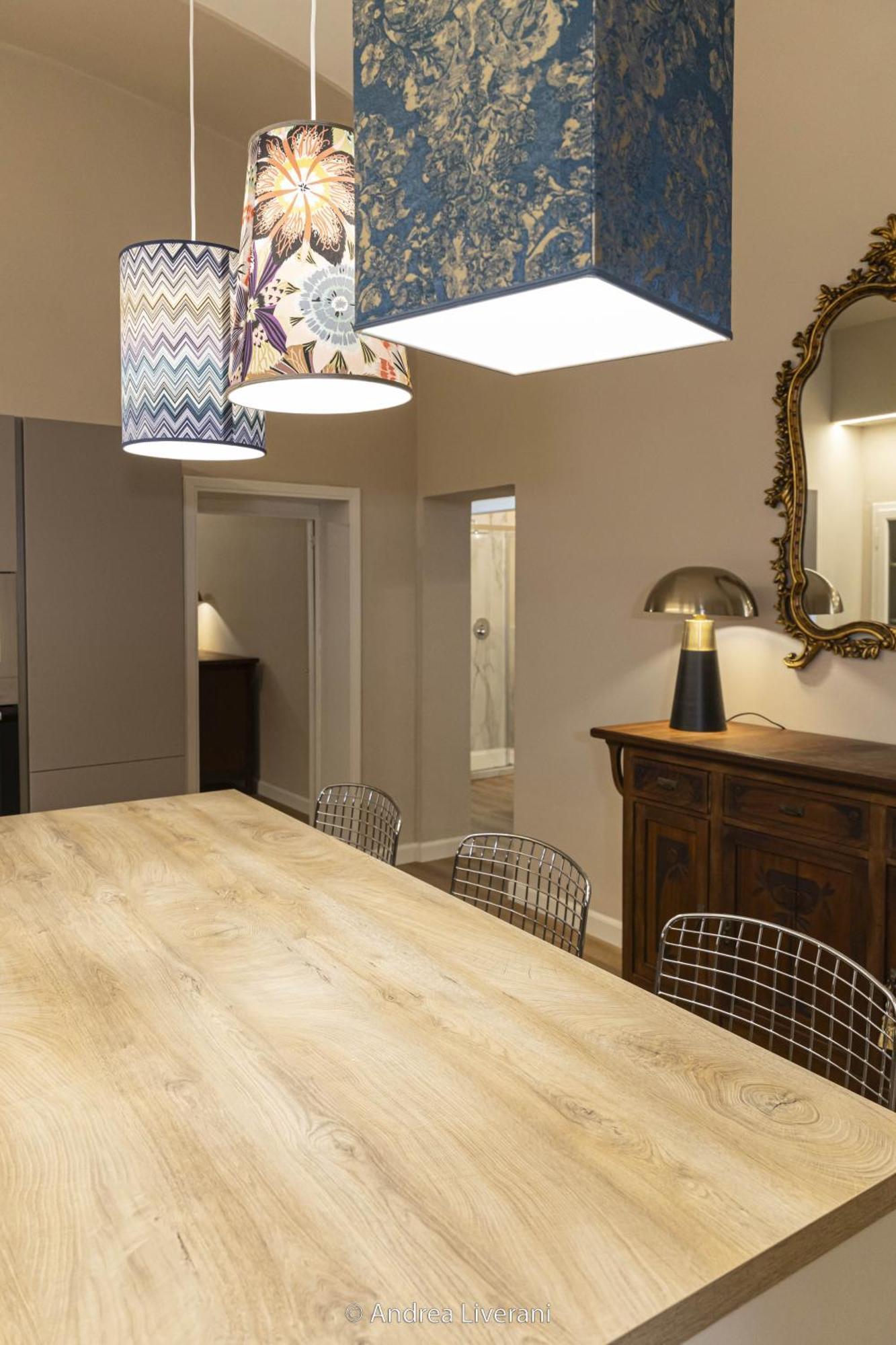 Sibilla Suite Apartment - Via Oberdan 13 Bolonya Dış mekan fotoğraf